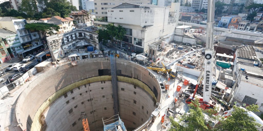 desabamento-abre-cratera-na-linha-laranja-do-metro-de-sao-paulo